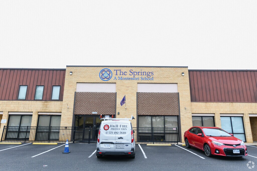 The Springs at Montessori School front entrance