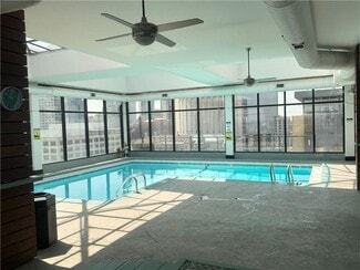 700 E 8th St, Kansas City, MO 64106