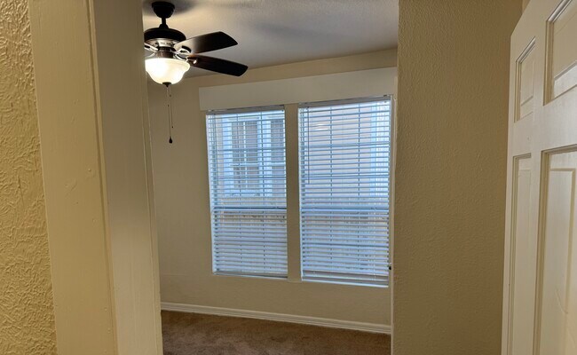 2238 Broadway St unit 2238 Broadway St, Beaumont, TX 77701 - photo 7