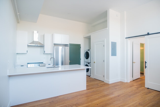 35 Laurel Ave, Auburn, ME 04210 - photo 7