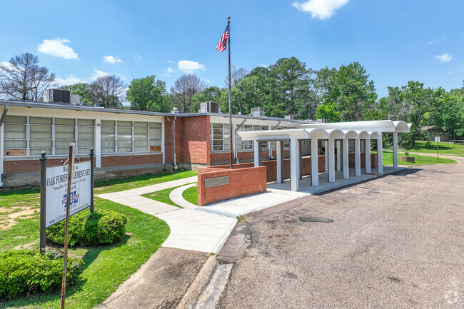 Oak Forest Elementary is a part of the Jackson Public School District.