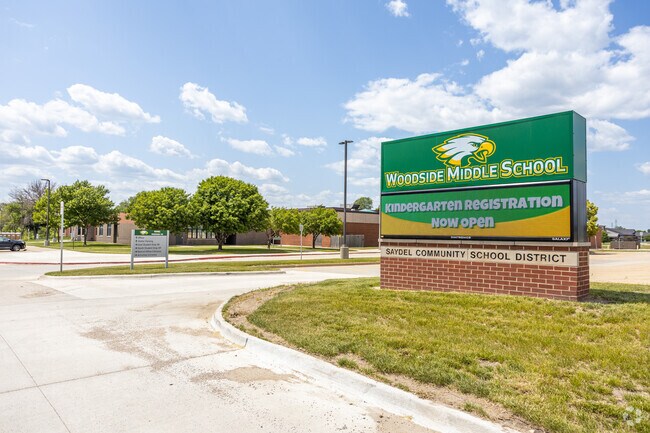 Woodside Middle School serves Norwoodville's intermediate students.