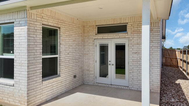 316 Ridgewell Loop, Georgetown, TX 78633 - photo 2