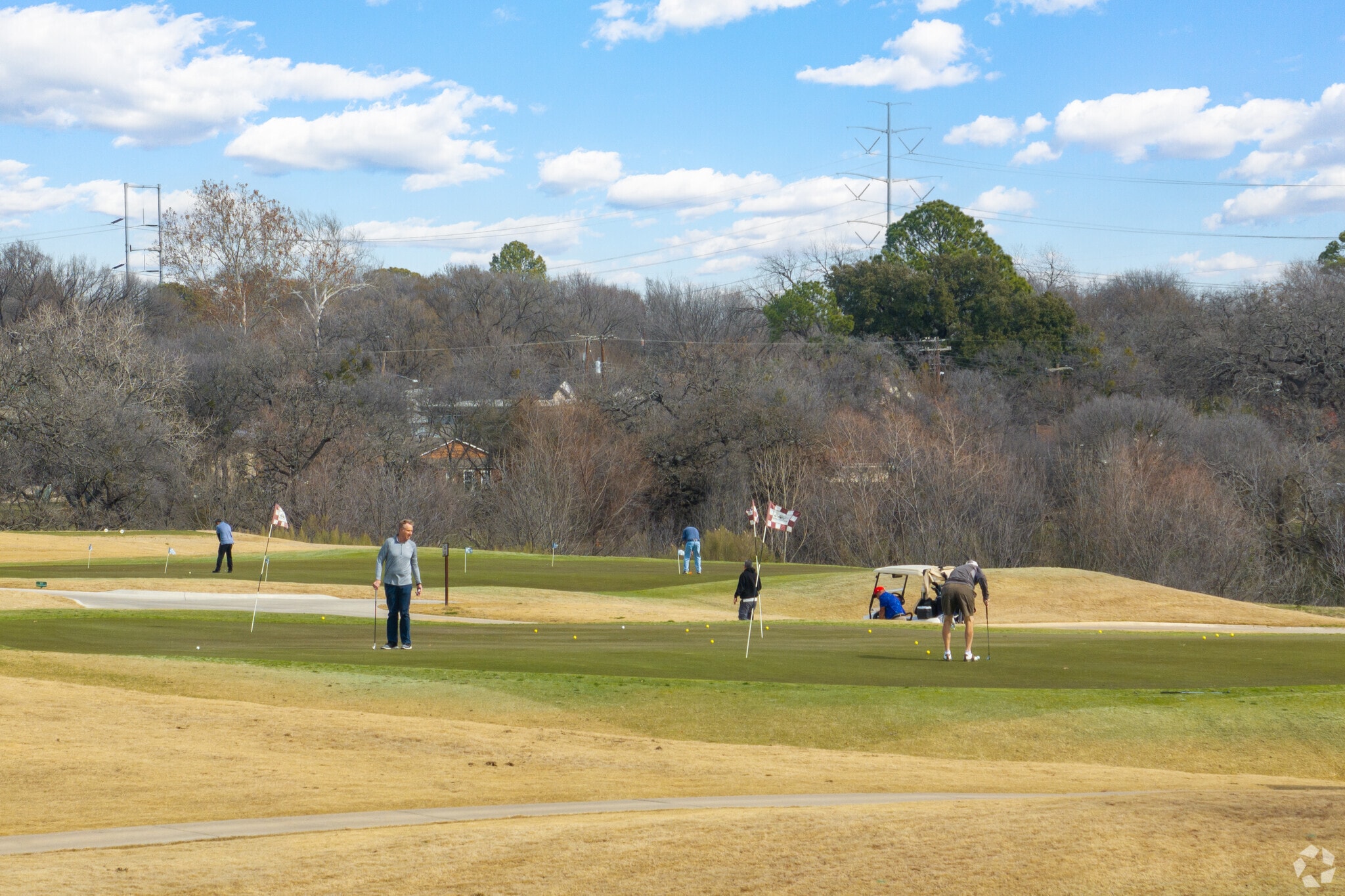 Just a few mins east of Song, stop by Cottonwood Valley Golf Course for round of Golf.