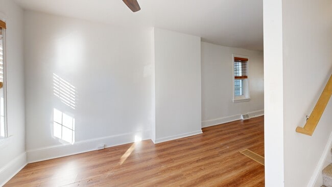 328 E 6th Ave, Conshohocken, PA 19428 - photo 3