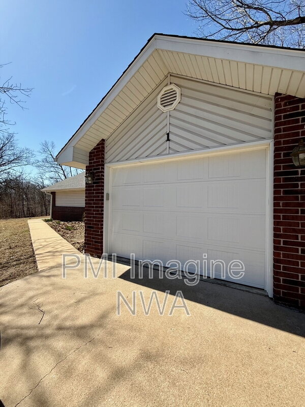1 Wilton Ln, Bella Vista, AR 72715 - photo 3