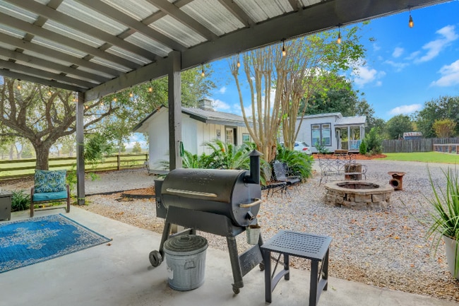 15460 Co Rd 3 unit B, Fairhope, AL 36532 - photo 4