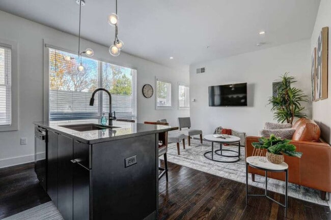 940 Piedmont Ave NE unit FL2-ID1356277P, Atlanta, GA 30309 - photo 4