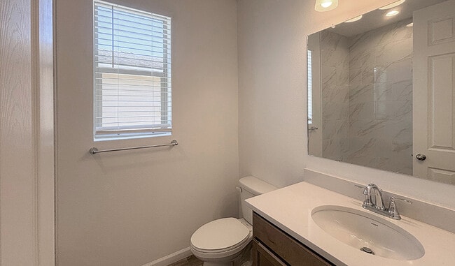 1457 Valle de Colores St NW, Los Lunas, NM 87031 - photo 5