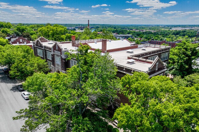 An aerial view of Bellevue Elementary School.