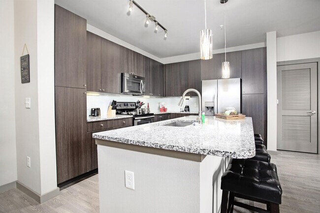 976 S Braeswood Blvd unit ID1359161P, Houston, TX 77030 - photo 3