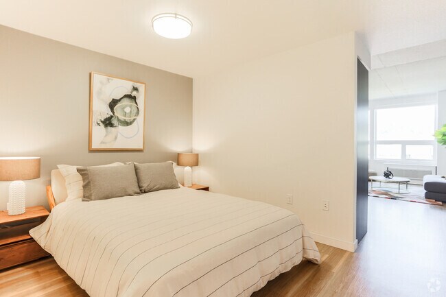 Gossamer, Portland, OR 97209 - photo 4