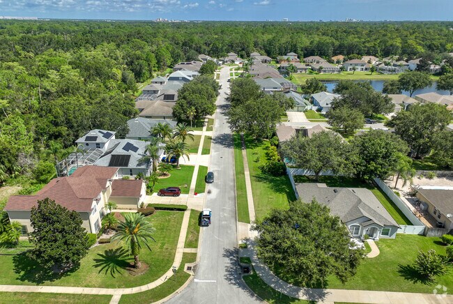 Sunrise Oaks offers homebuyers solitude while being close to many amenities.