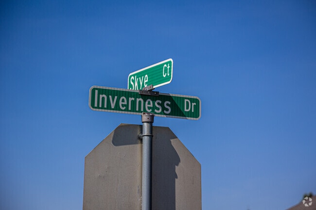 The Highlands takes its street names from Scottish towns.