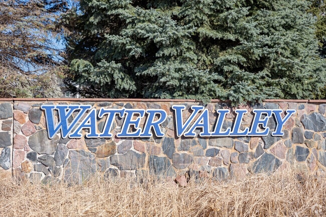 Discover beautiful single-family homes in Windsor’s Water Valley community – where comfort meets suburban serenity.