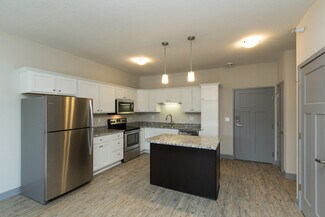 2110-2126 Cottonwood Rd, Ames, IA 50014