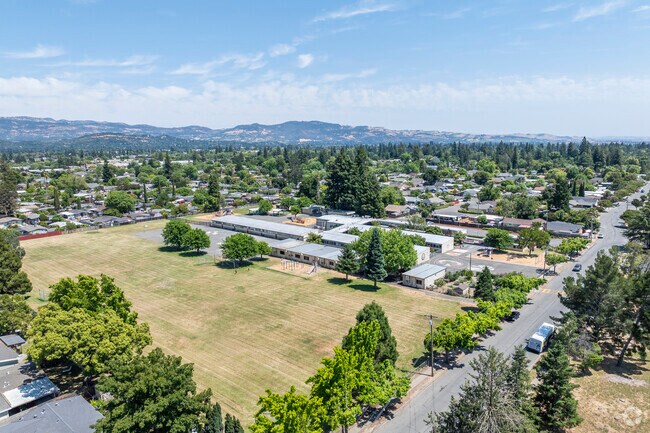 Pueblo Vista Elementary School has a large field of green space for sporting activities.