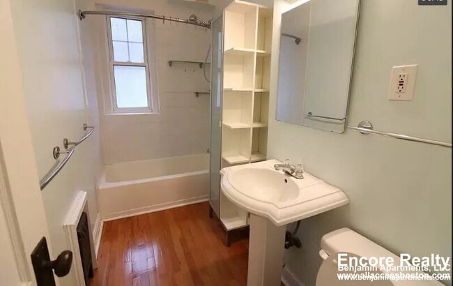109 St Paul St unit 1, Brookline, MA 02446 - photo 7