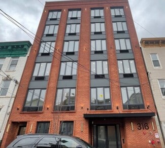 316 Forrest St, Jersey City, NJ 07304