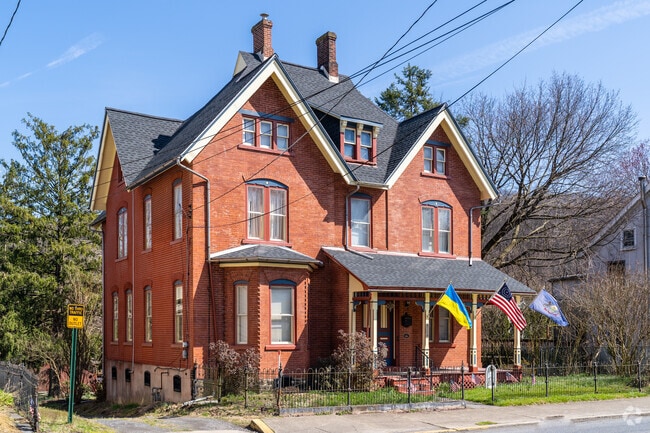 Historic homes such as this Victorian are often found on the historic Market St in Freemansburg.