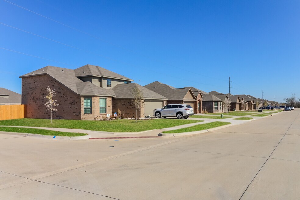 Lasater Ranch 13424 Hartland St, Crowley, TX