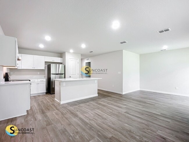 19 Wood Amber Ln unit B, Palm Coast, FL 32164 - photo 2