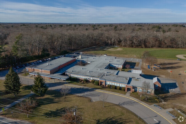 Sowams Elementary School in Barrington encourages active community communication.