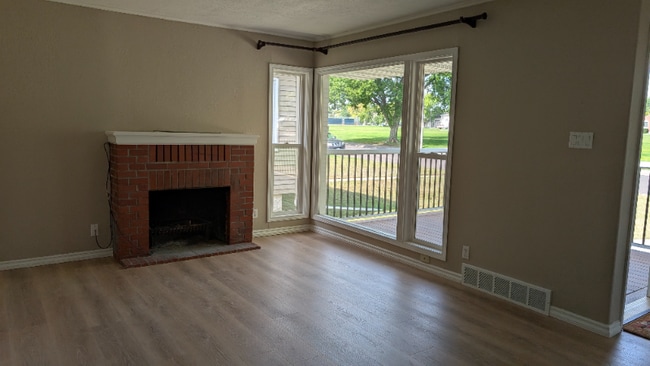 2416 5th Ave N, Great Falls, MT 59401 - photo 6