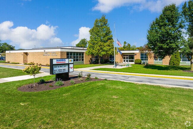 Harris Elementary is a K-5 elementary school near Greentree.