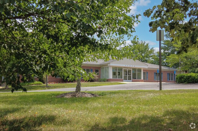Ha'penny Montessori School offers a quality education to children living in Ashburn.