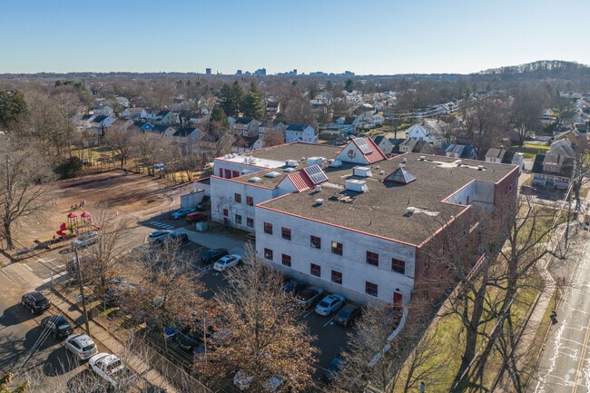 Study at Helen Street School at 285 Helen St, Hamden, CT 06514.