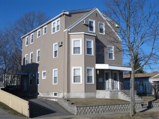 139 Atwood Ave Unit 2nd Floor, Pawtucket, RI 02860
