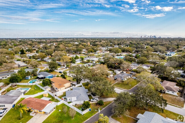 Lealman offers quick access to downtown St. Petersburg via I-275.