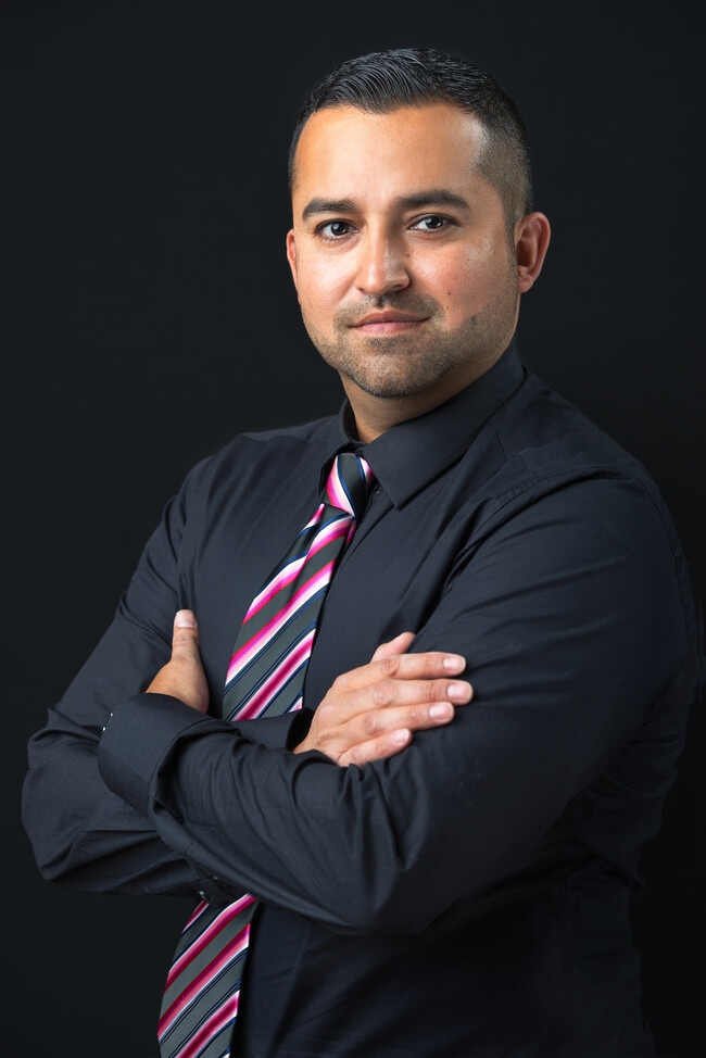 Agent Photo