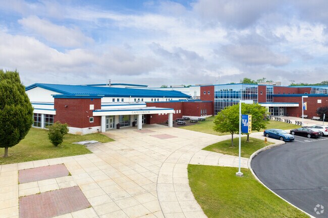 Upper Moreland Intermediate School is located at 3990 Orangemans Road
Hatboro, PA 19040.