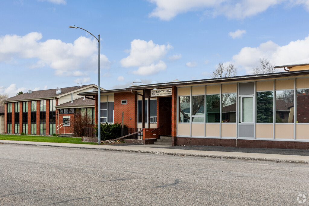 St Francis Intermediate School is located in Billings.