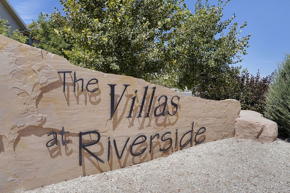 The Villas at Riverside