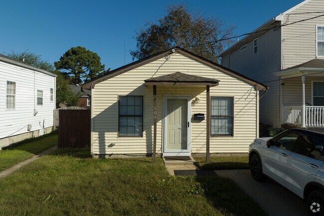 Even the smallest homes in Campostella ooze that sought-after historic charm.