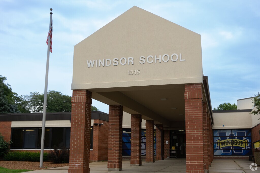 Windsor Elementary School serves students in the Arlington Heights community.