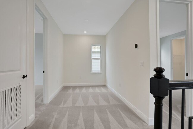 168 Eagleston Ln, Lakewood Rch, FL 34240 - photo 7