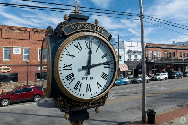 The Johnstown Courthouse and Main Street areas are a quaint contrast to modern parts of town.