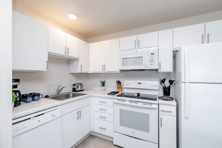 11400 E Peakview Ave, Centennial, CO 80111