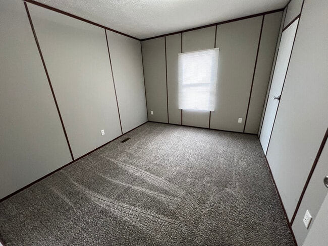 108 Plum St, Hopkinsville, KY 42240 - photo 5