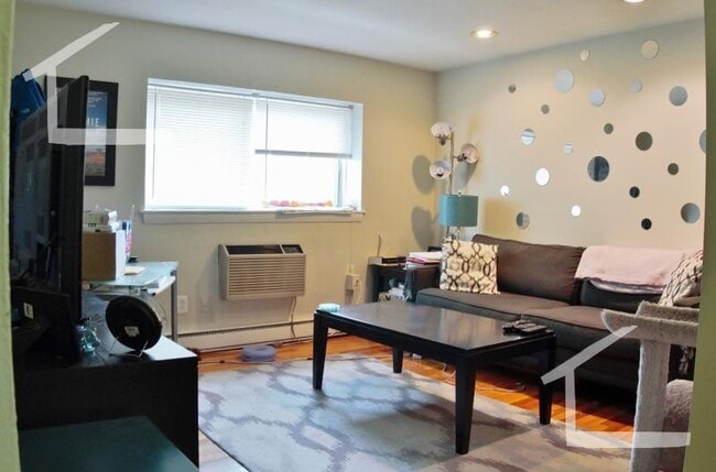 15 Euston Rd unit 20, Brighton, MA 02135 - photo 2