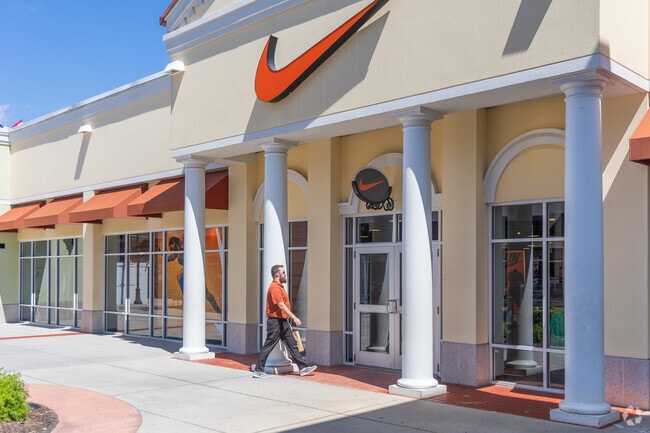 Bennett families enjoy shopping at Nike in the Tanger Outlets in North Charleston.