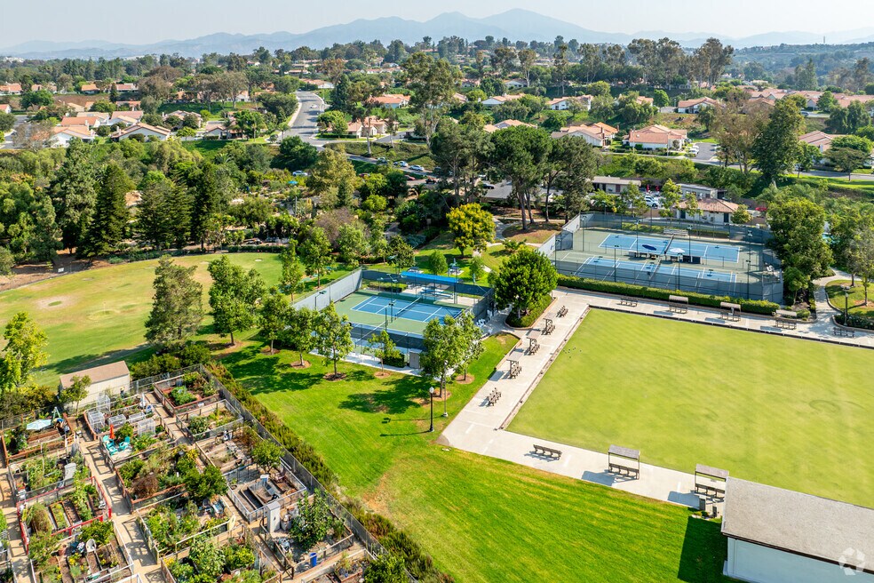 NH_CastaDelSol_554859_P2_012125_FB_v2