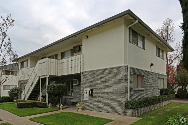 Bell Fair Apartments, Sacramento, CA 95825 - photo 3