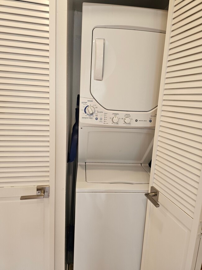 287 14th St NW unit 1, Atlanta, GA 30318 - photo 7