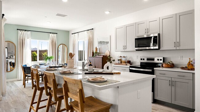 4176 Acadia Place, Redding, CA 96001 - photo 3