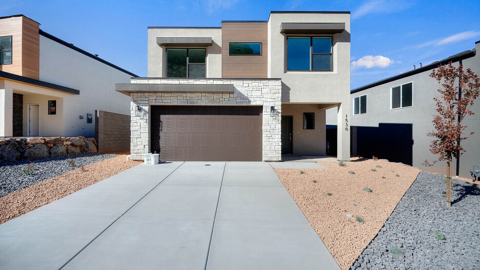 1552-4105 S Staircase Way, Washington, UT 84780 - photo 1